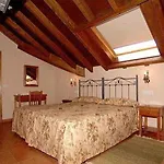 Naranjo De Bulnes Hotel