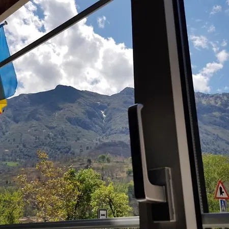 Отель Naranjo De Bulnes Аренас-де-Кабралес