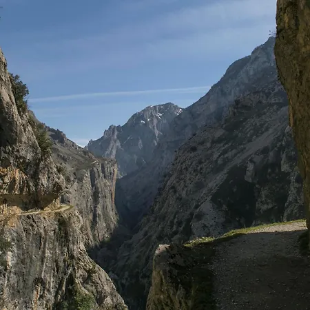Naranjo De Bulnes 2* Arenas De Cabrales