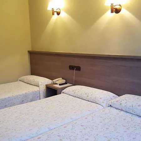 Naranjo De Bulnes 2* Arenas De Cabrales