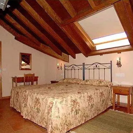 Naranjo De Bulnes Отель