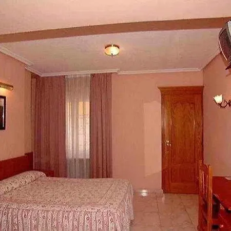 Naranjo De Bulnes 2*