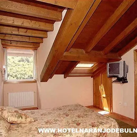 Naranjo De Bulnes Otel 2*