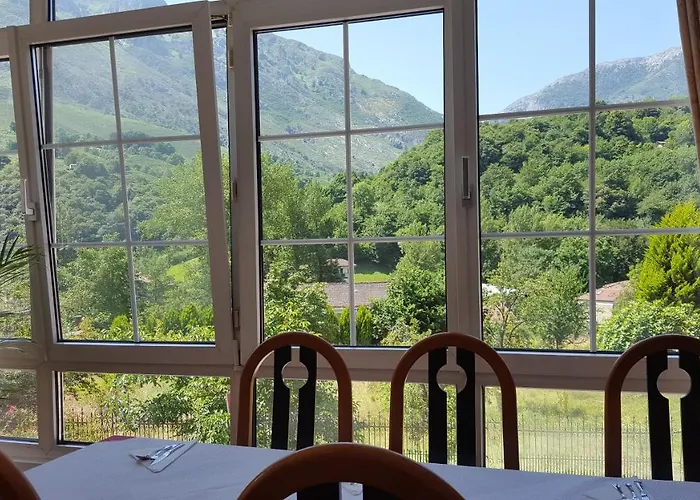 Naranjo De Bulnes 2* Arenas De Cabrales