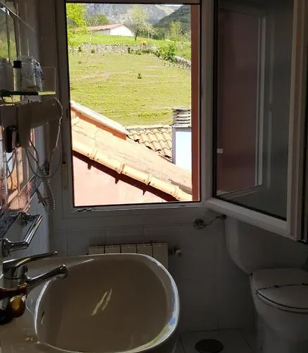 Naranjo De Bulnes Arenas De Cabrales