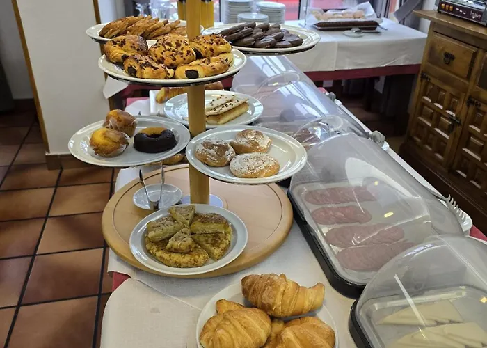 Naranjo De Bulnes Hotel