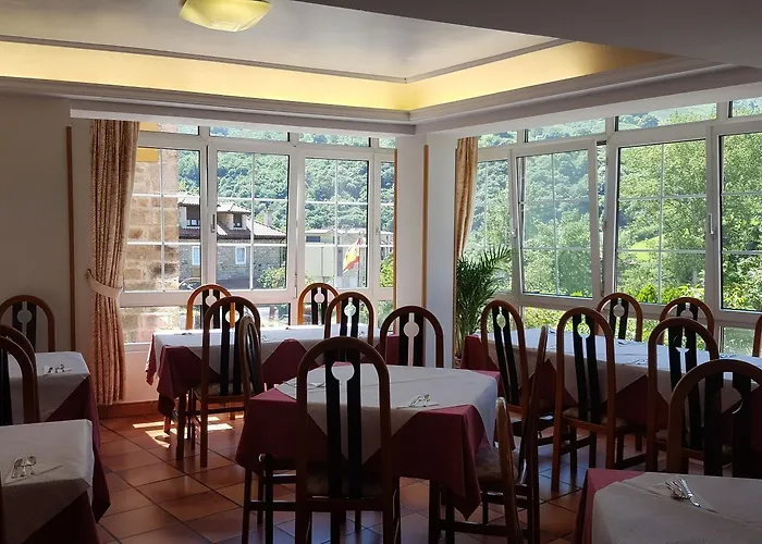 Naranjo De Bulnes 2* Arenas De Cabrales