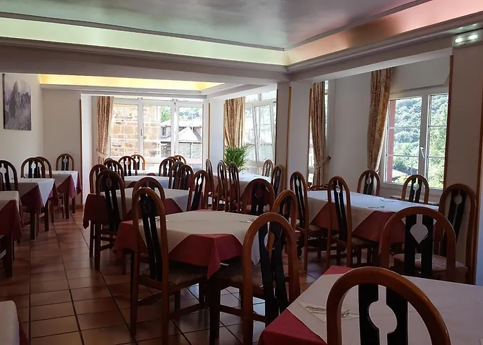 Ξενοδοχείο Naranjo De Bulnes