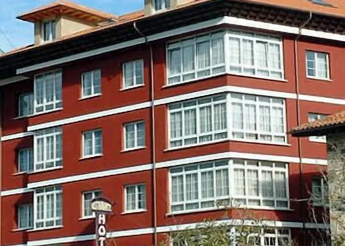 Ξενοδοχείο Naranjo De Bulnes 2*